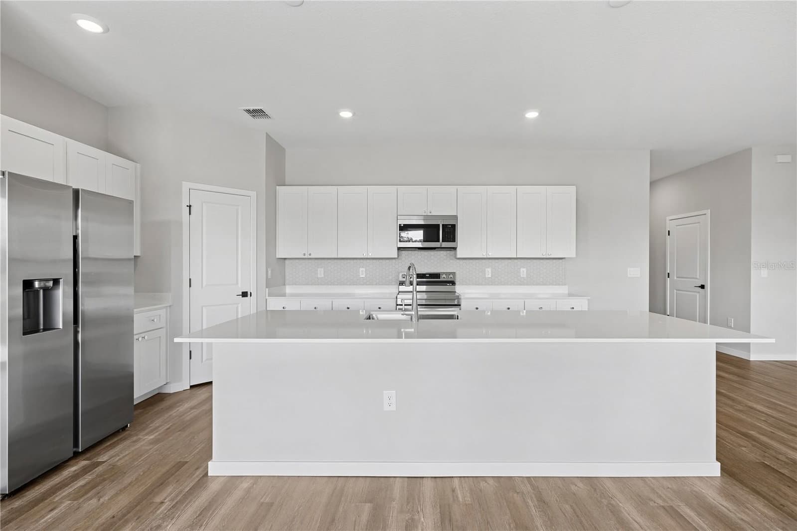 Photo 4 of 4480 37TH STREET