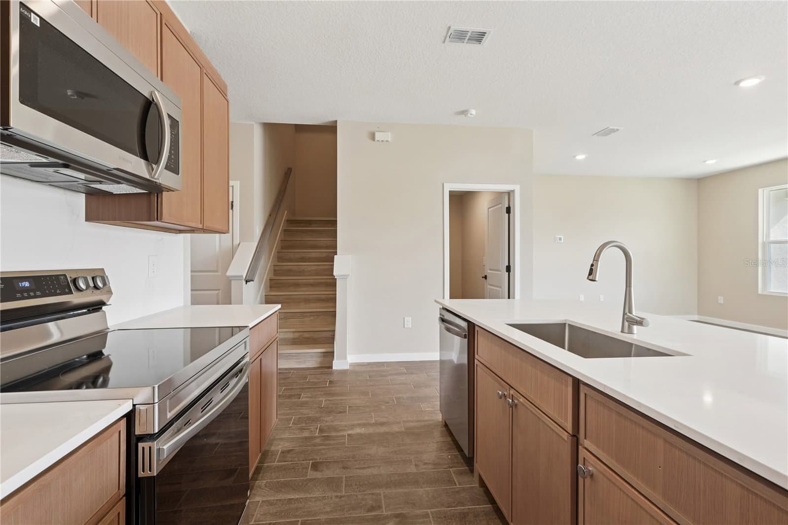 Photo 5 of 4488 37TH STREET