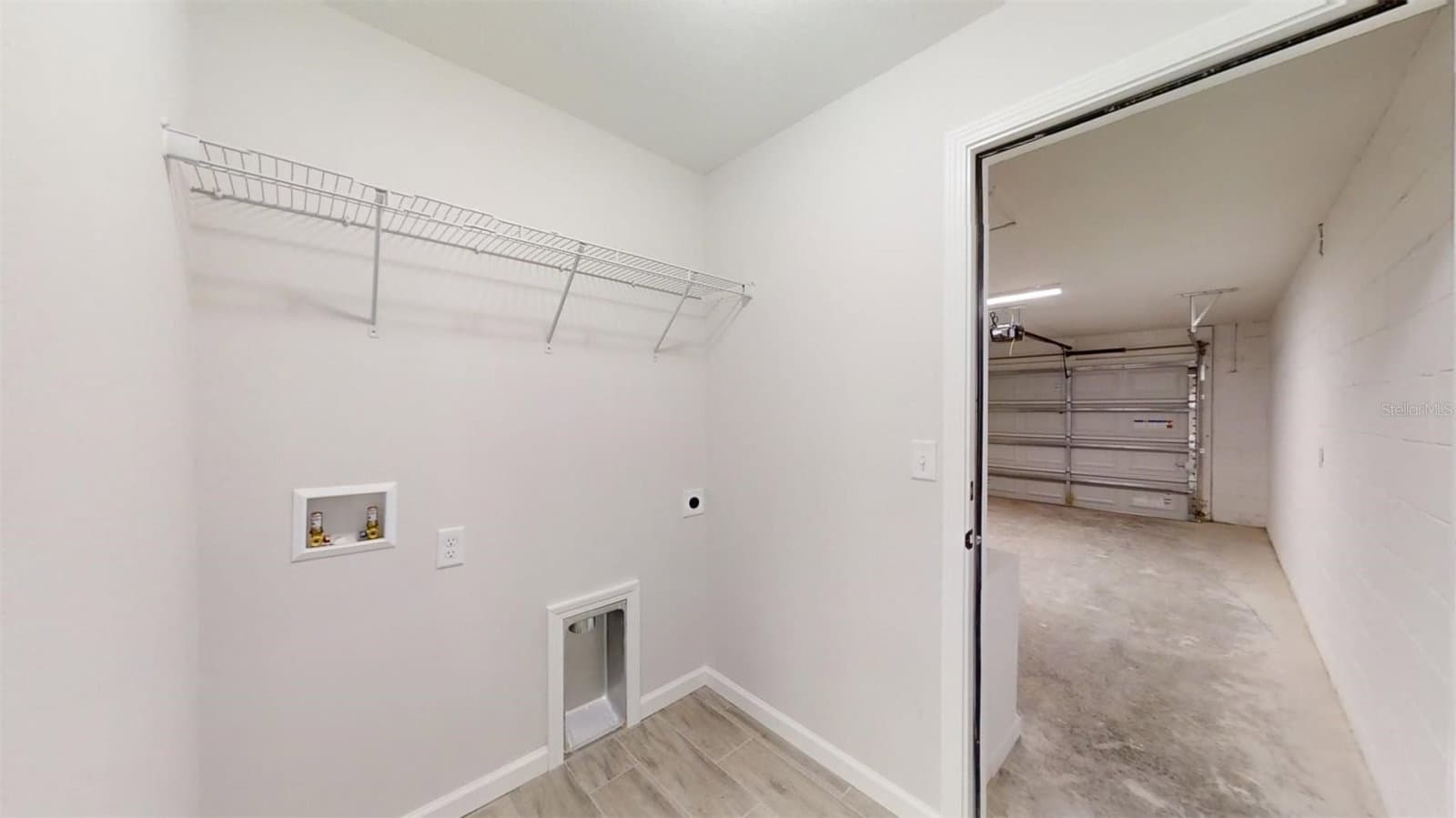 Photo 5 of 217 OAK LANE