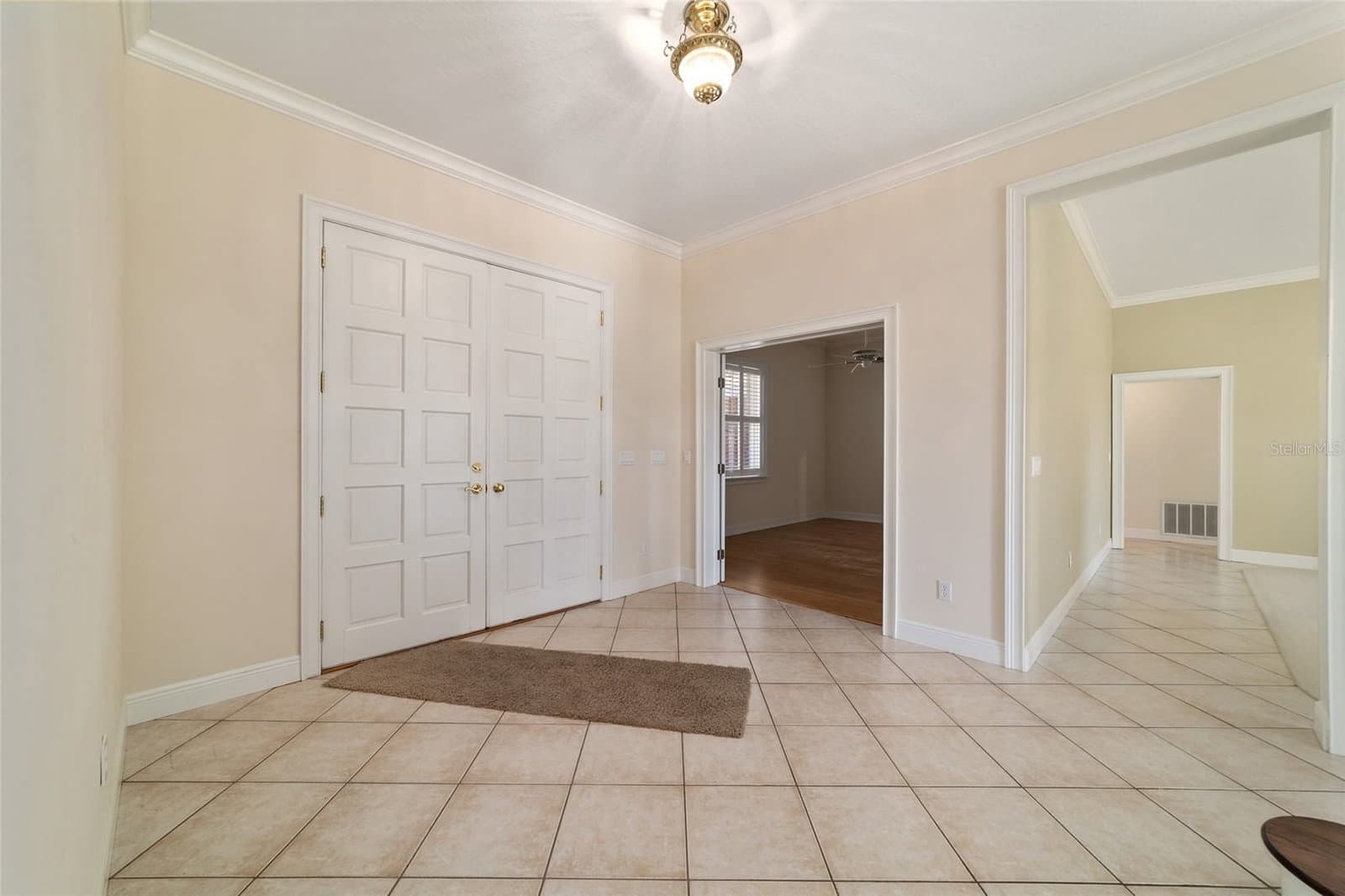 Photo 4 of 1570 73RD