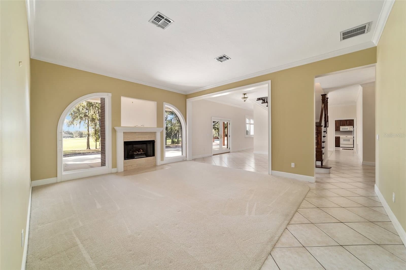 Photo 5 of 1570 73RD