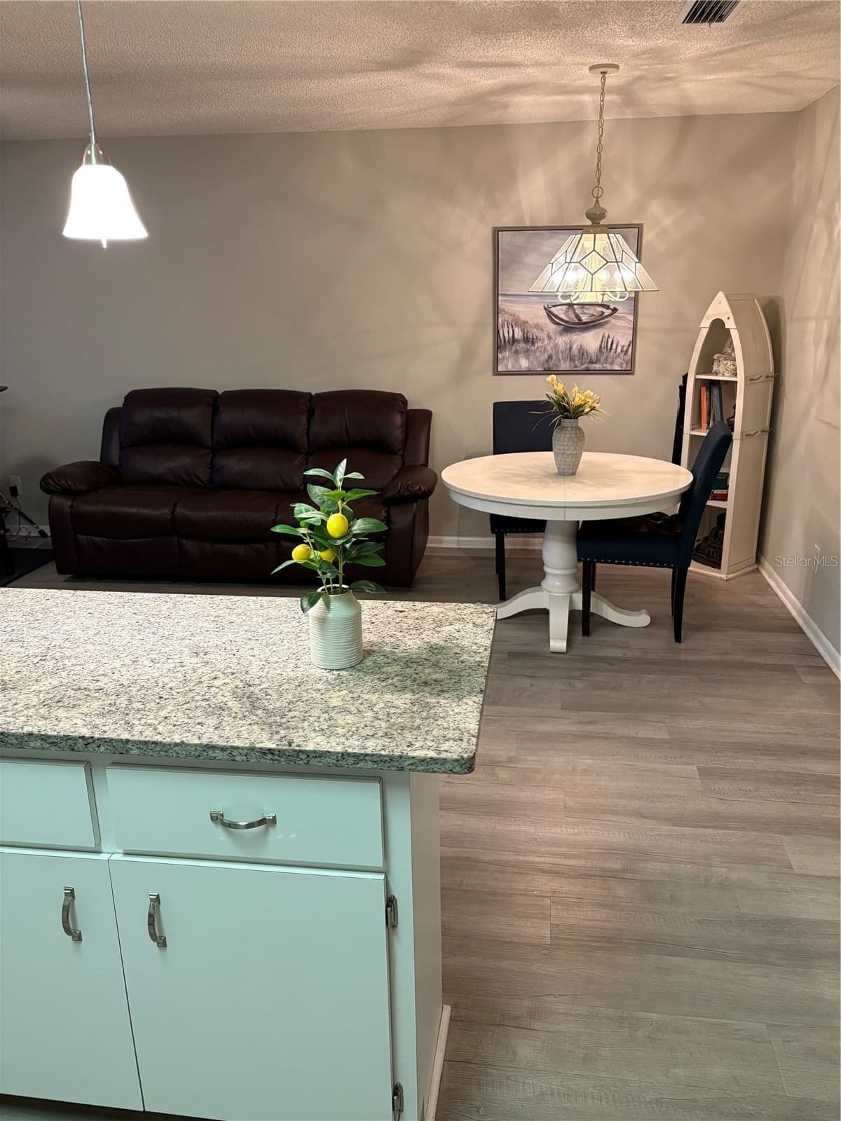 Photo 5 of 8980 93RD