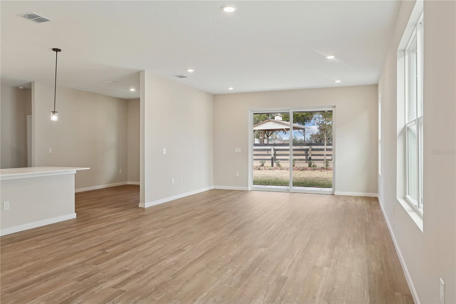 Photo 5 of 4449 37TH STREET