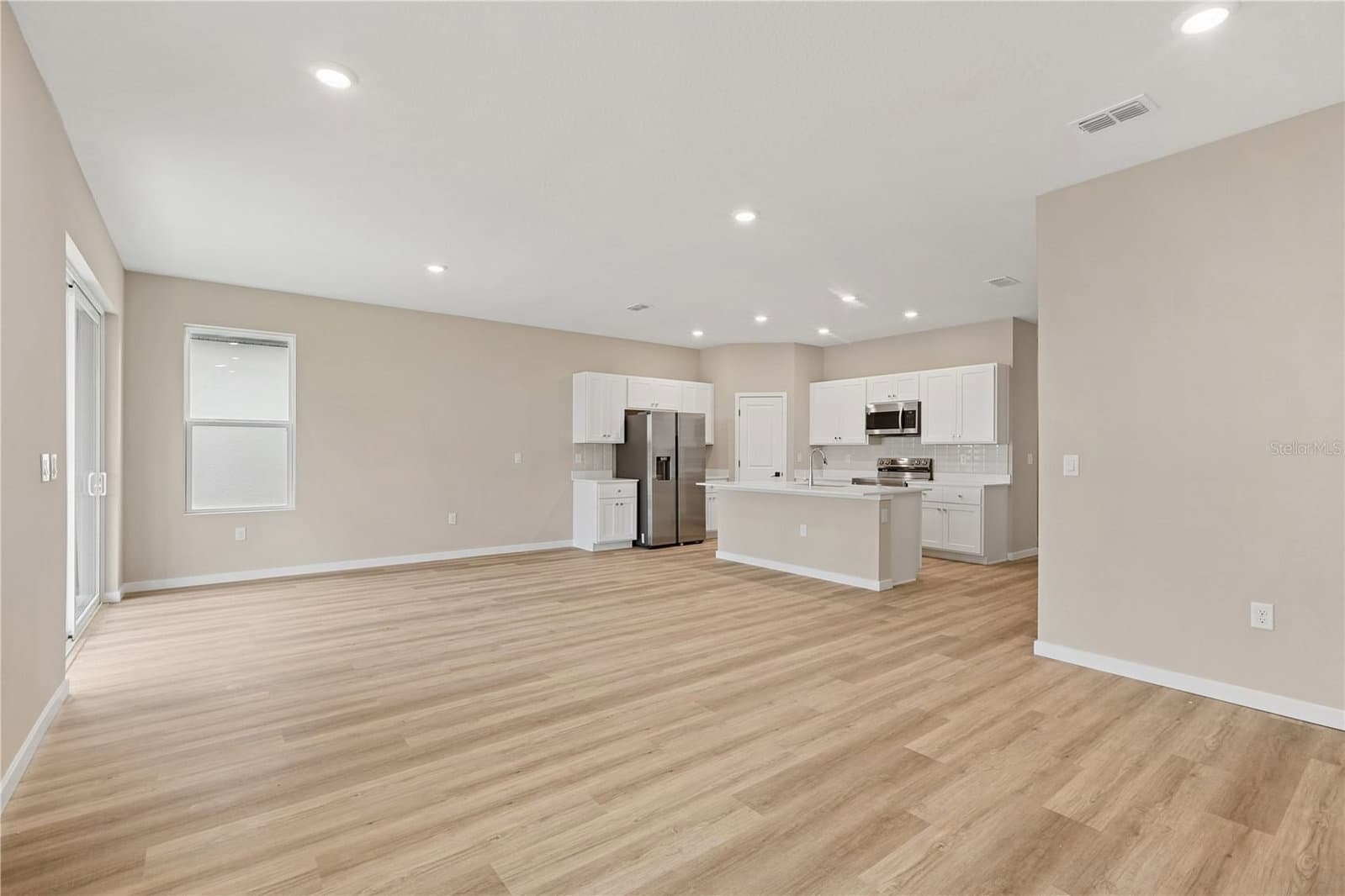 Photo 4 of 4441 37TH STREET