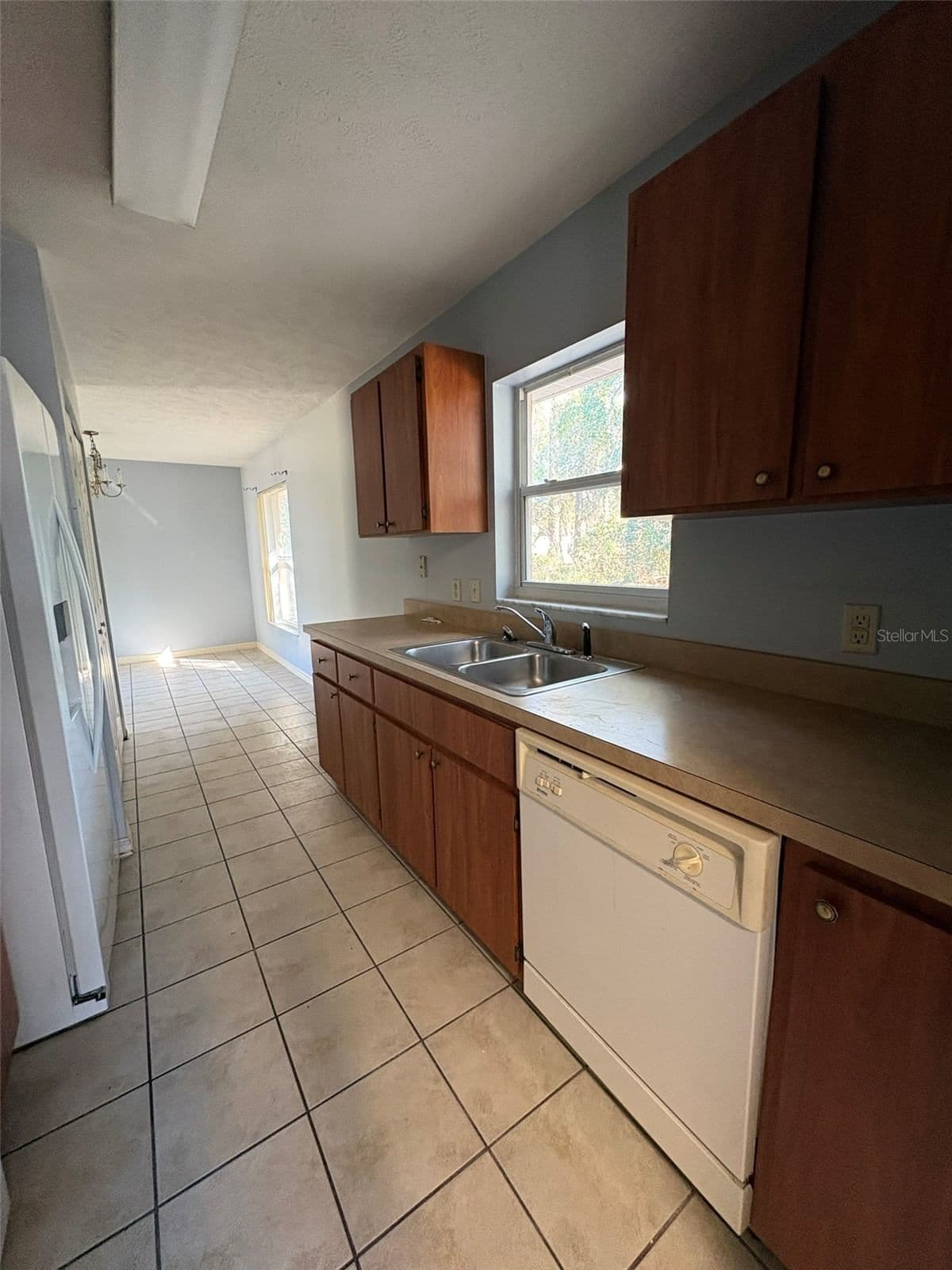Photo 5 of 2060 42ND