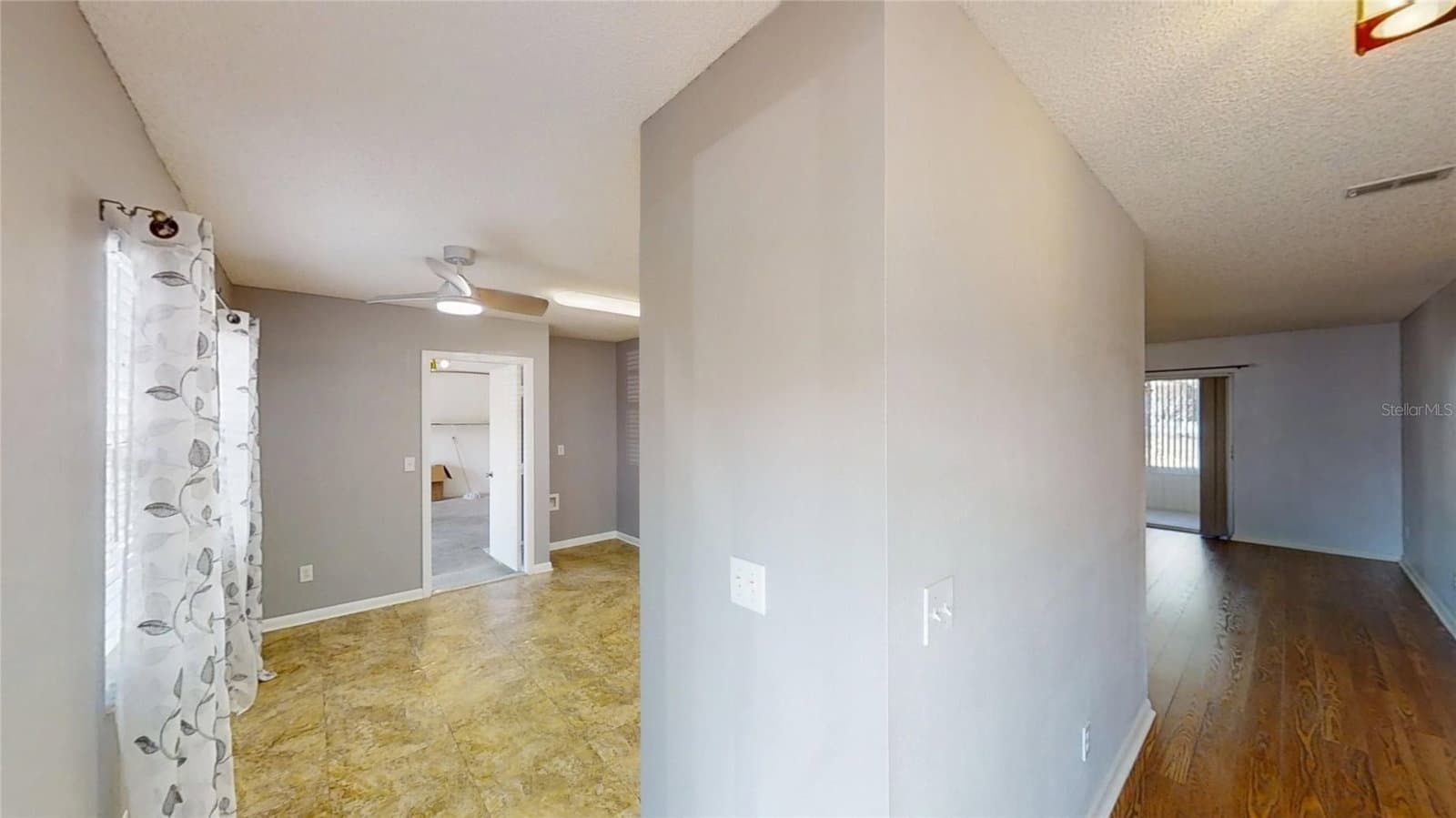 Photo 4 of 9771 97TH