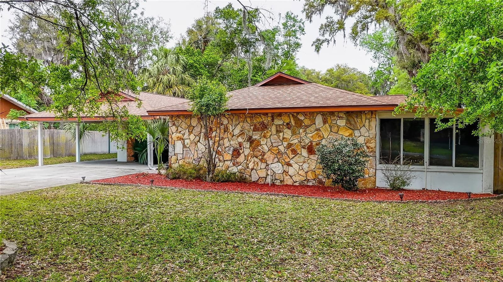12 SPRING LAKE