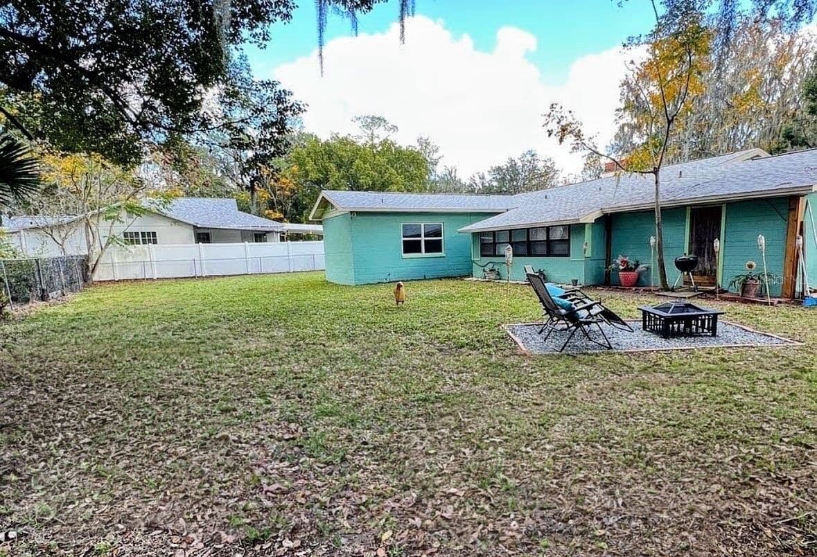 Photo 4 of 2131 3RD