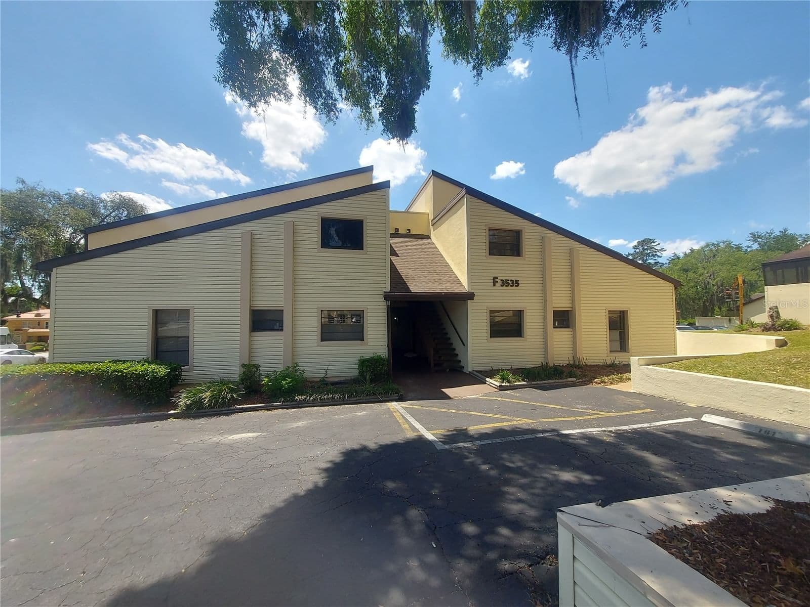 3535 FORT KING