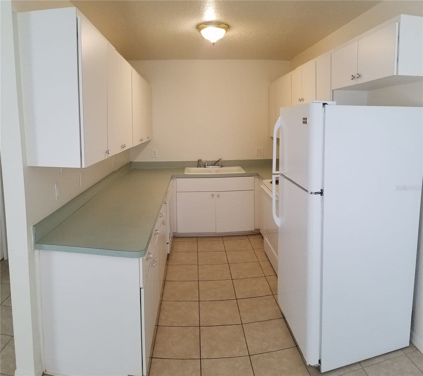Photo 4 of 1673 107TH