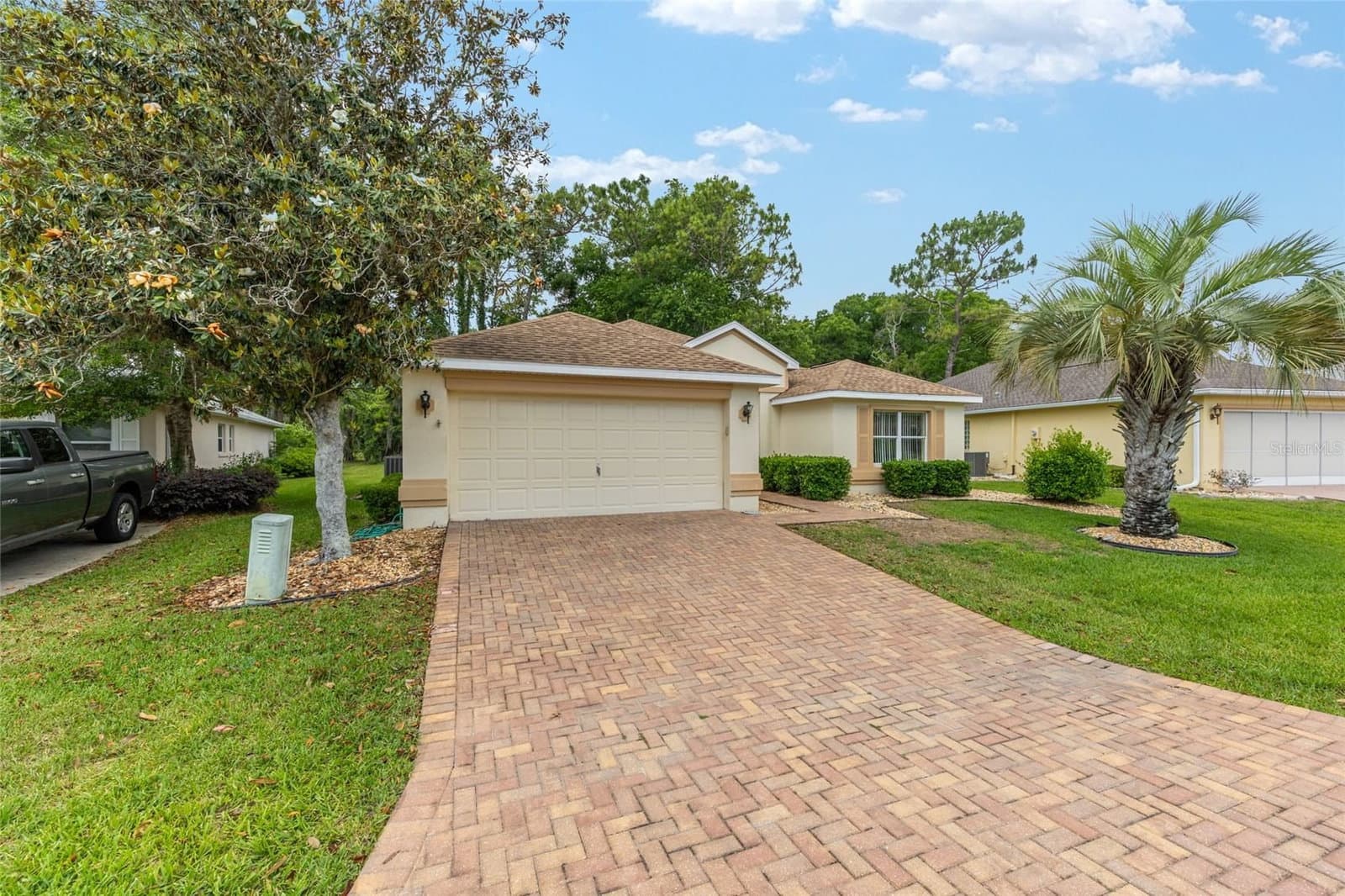 Photo 5 of 11416 SW 69TH CIR