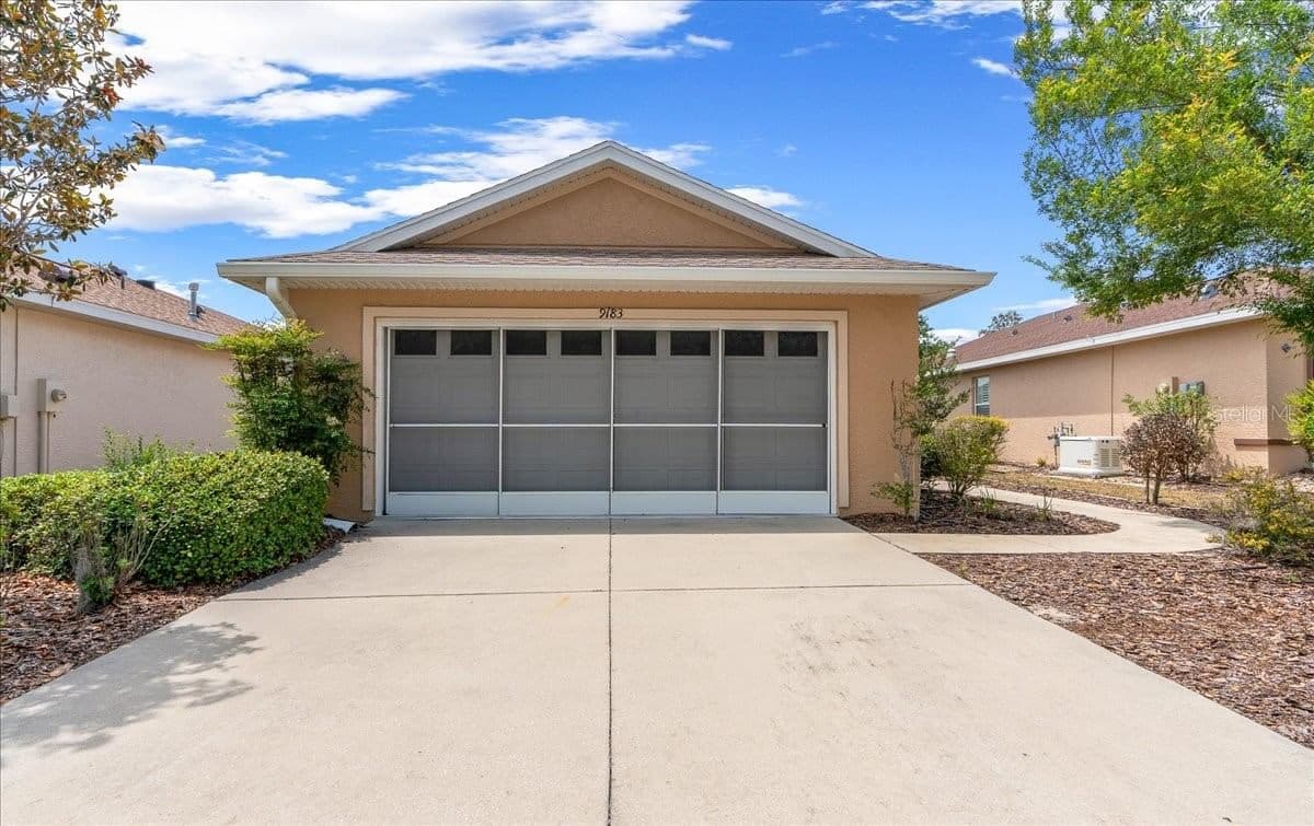 Photo 5 of 9183 102ND