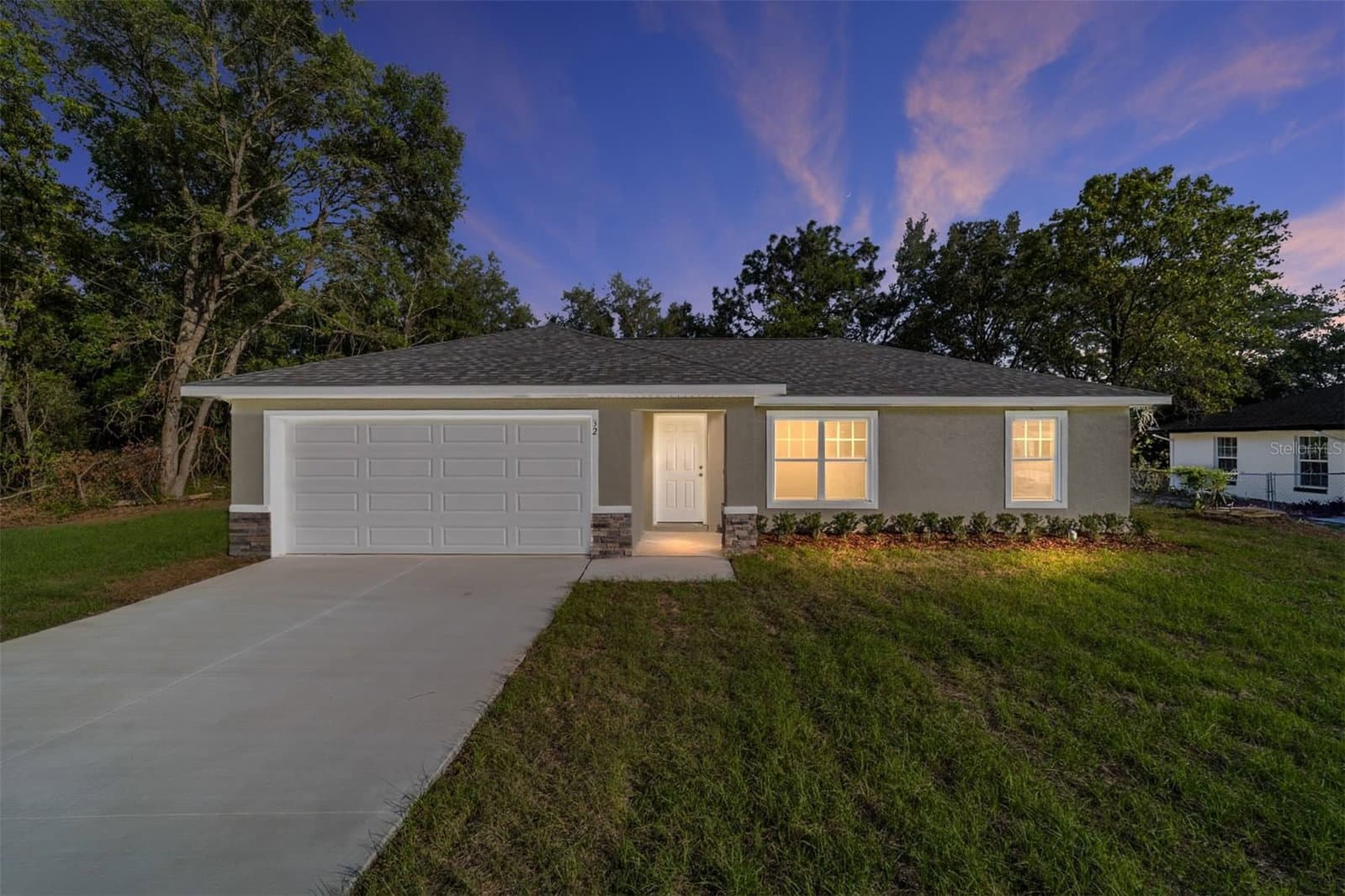 32 OLIVE CIRCLE