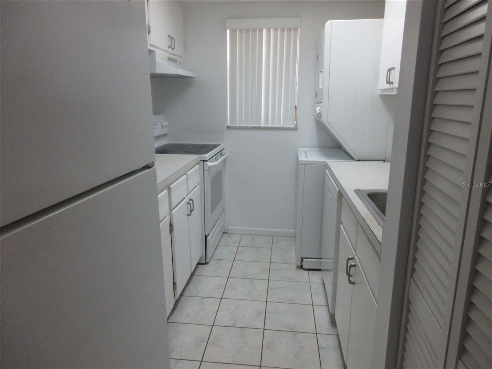 Photo 5 of 2410 16TH