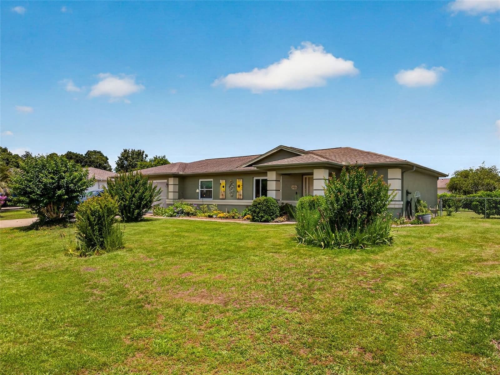 Photo 4 of 6341 103RD