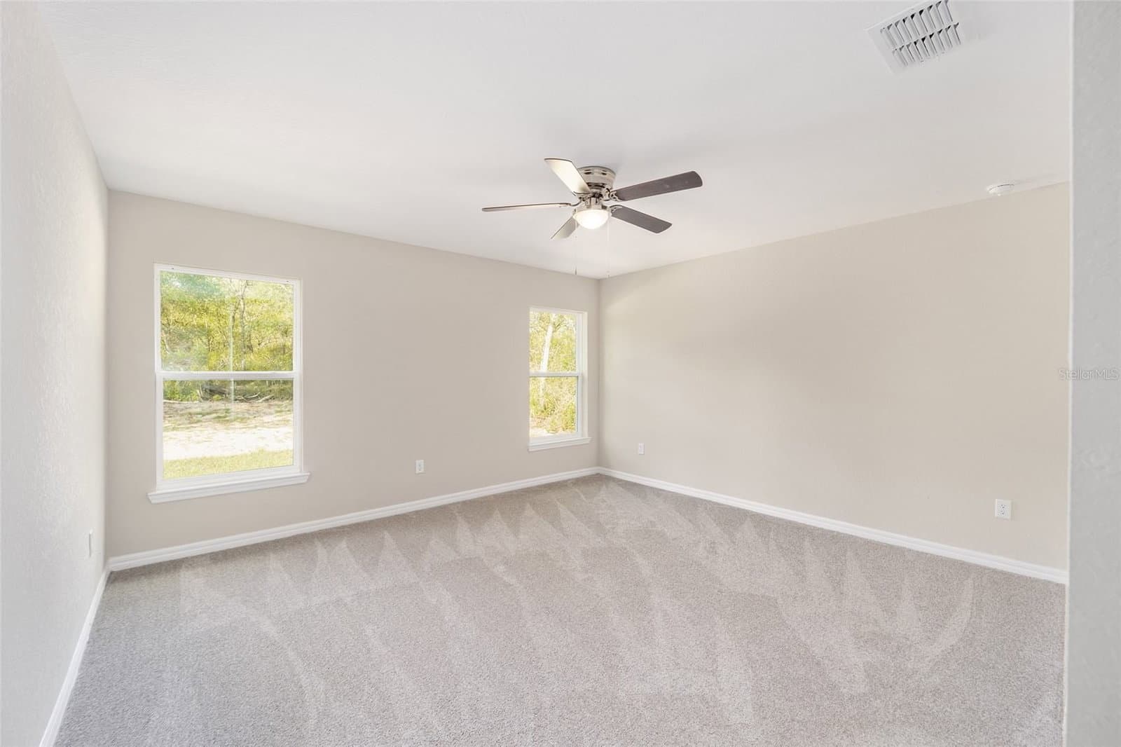 Photo 5 of 12995 89TH