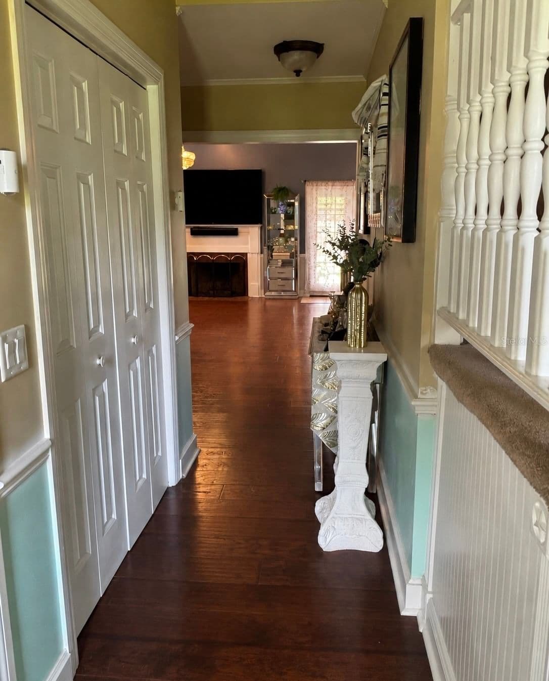 Photo 4 of 525 61ST