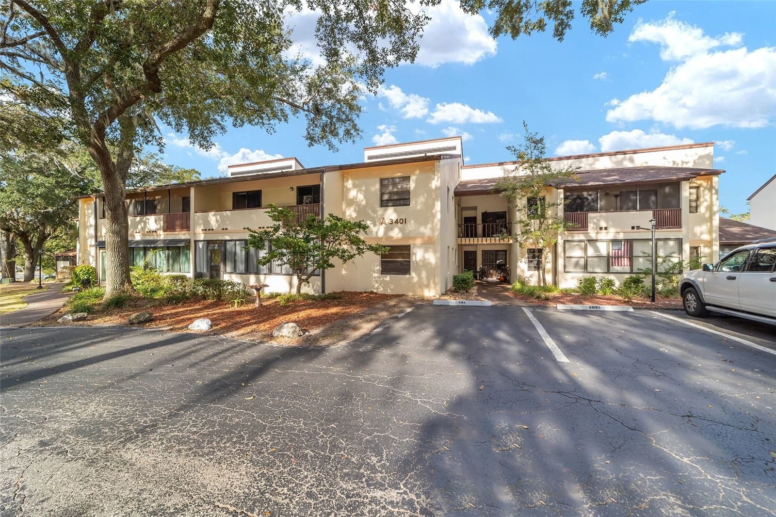 3401 FORT KING
