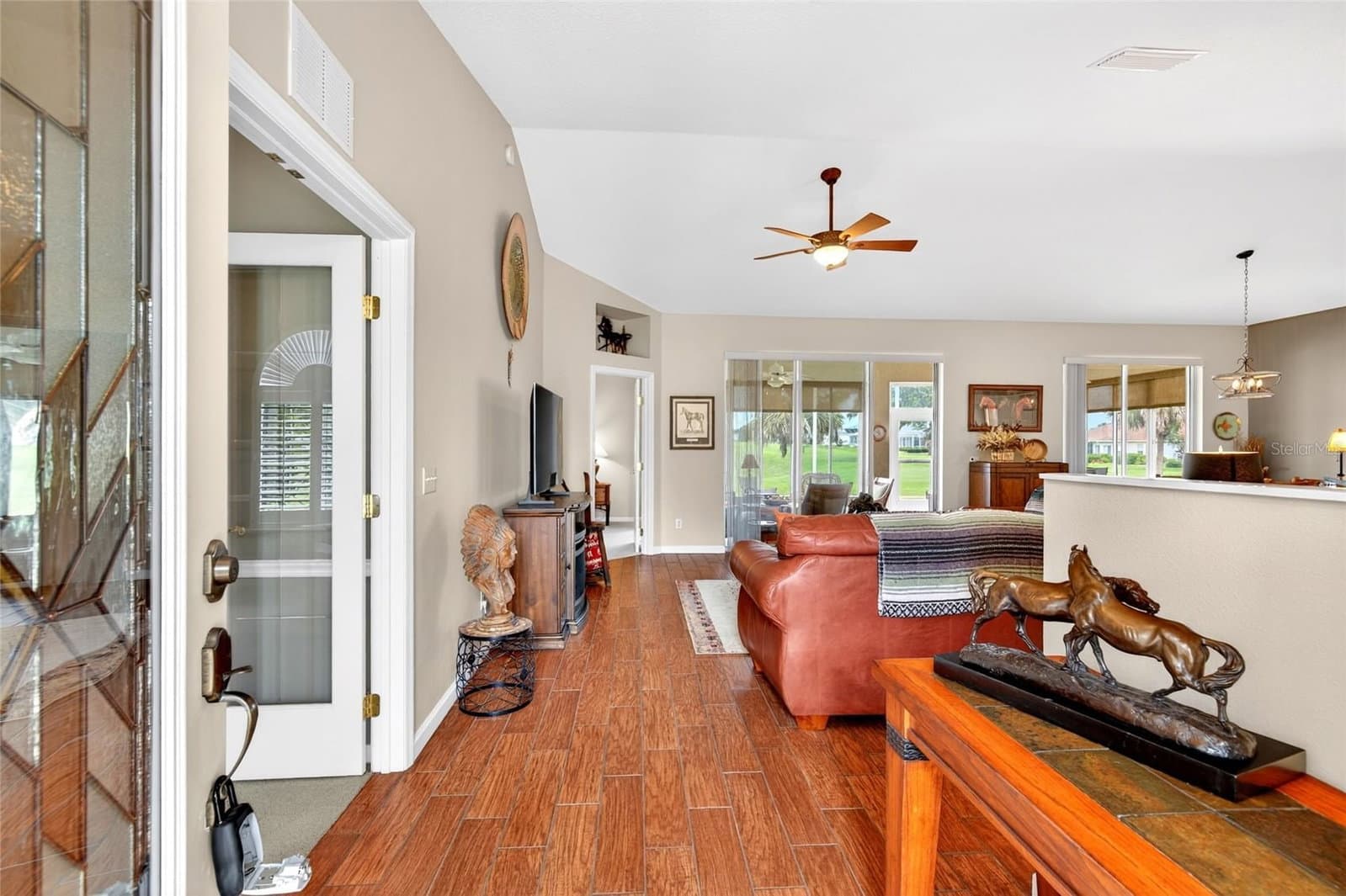 Photo 5 of 5815 21ST