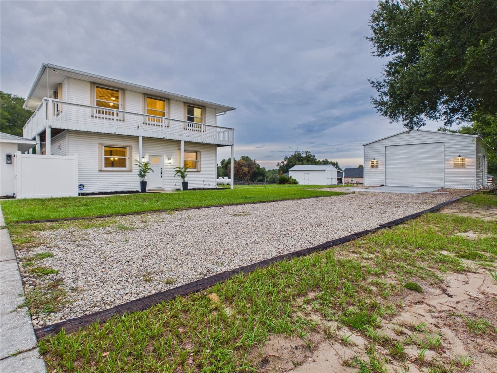 13011 HIDDEN RIDGE Lane