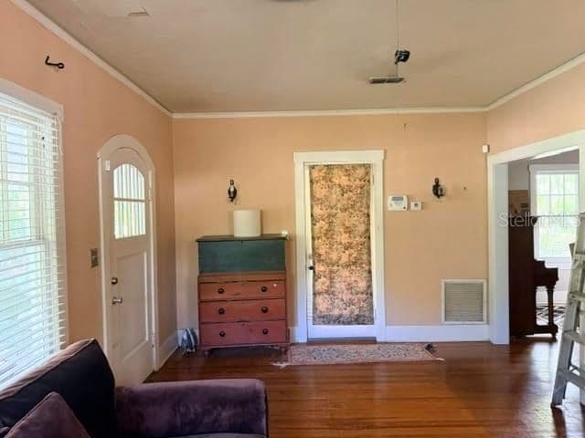 1255 SILVER SPRINGS