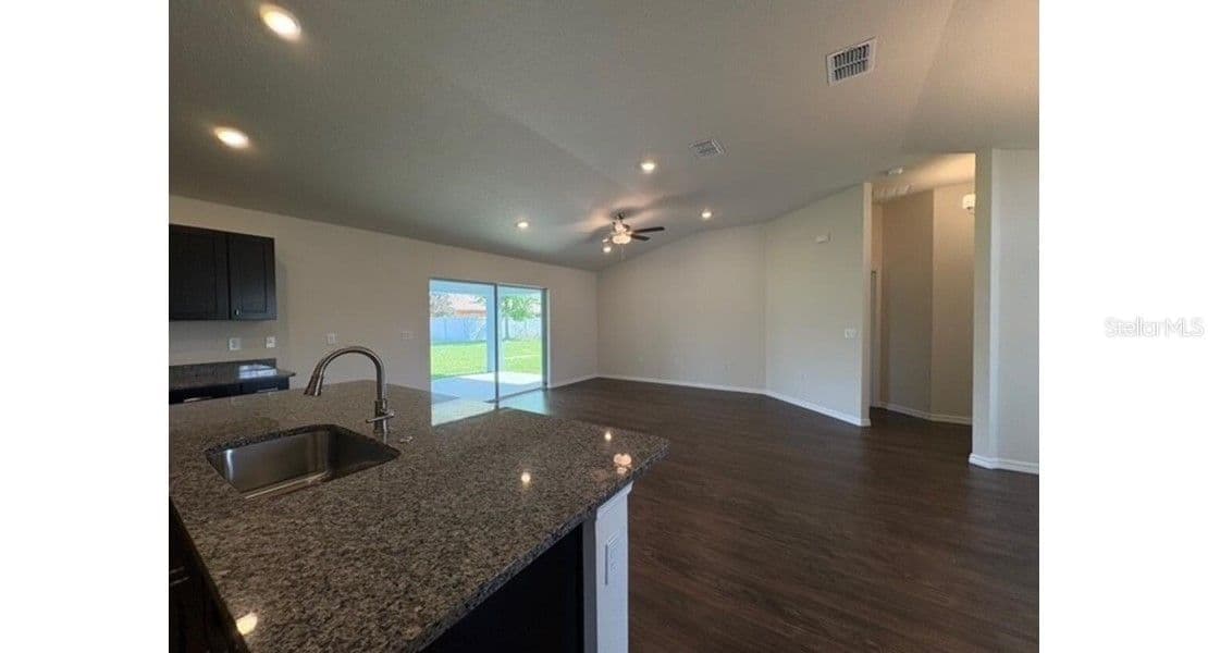 Photo 5 of 12833 72ND TERRACE