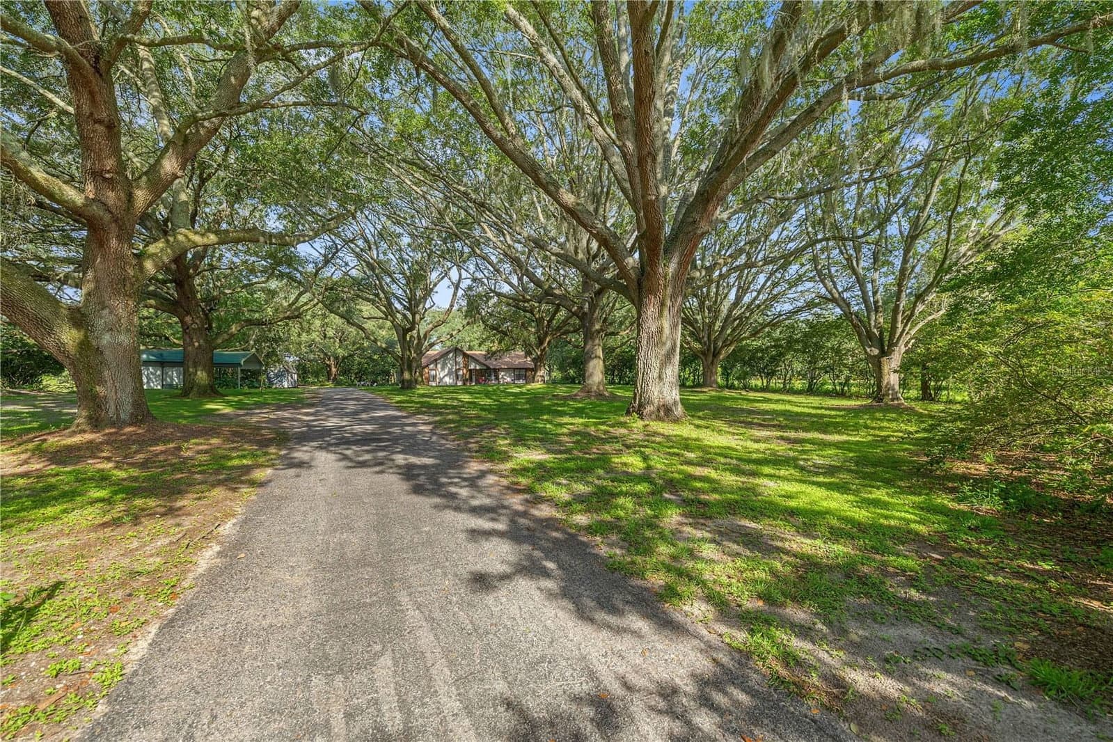 Photo 4 of 16250 20TH AVENUE