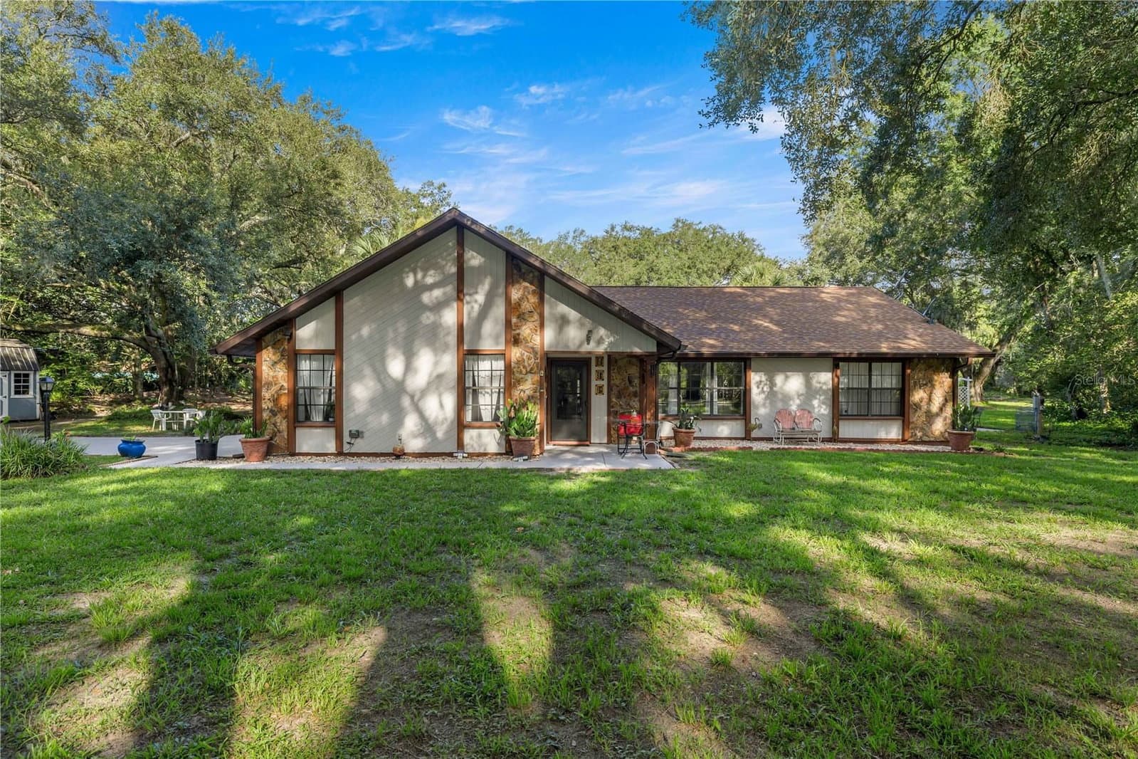 Photo 5 of 16250 20TH AVENUE