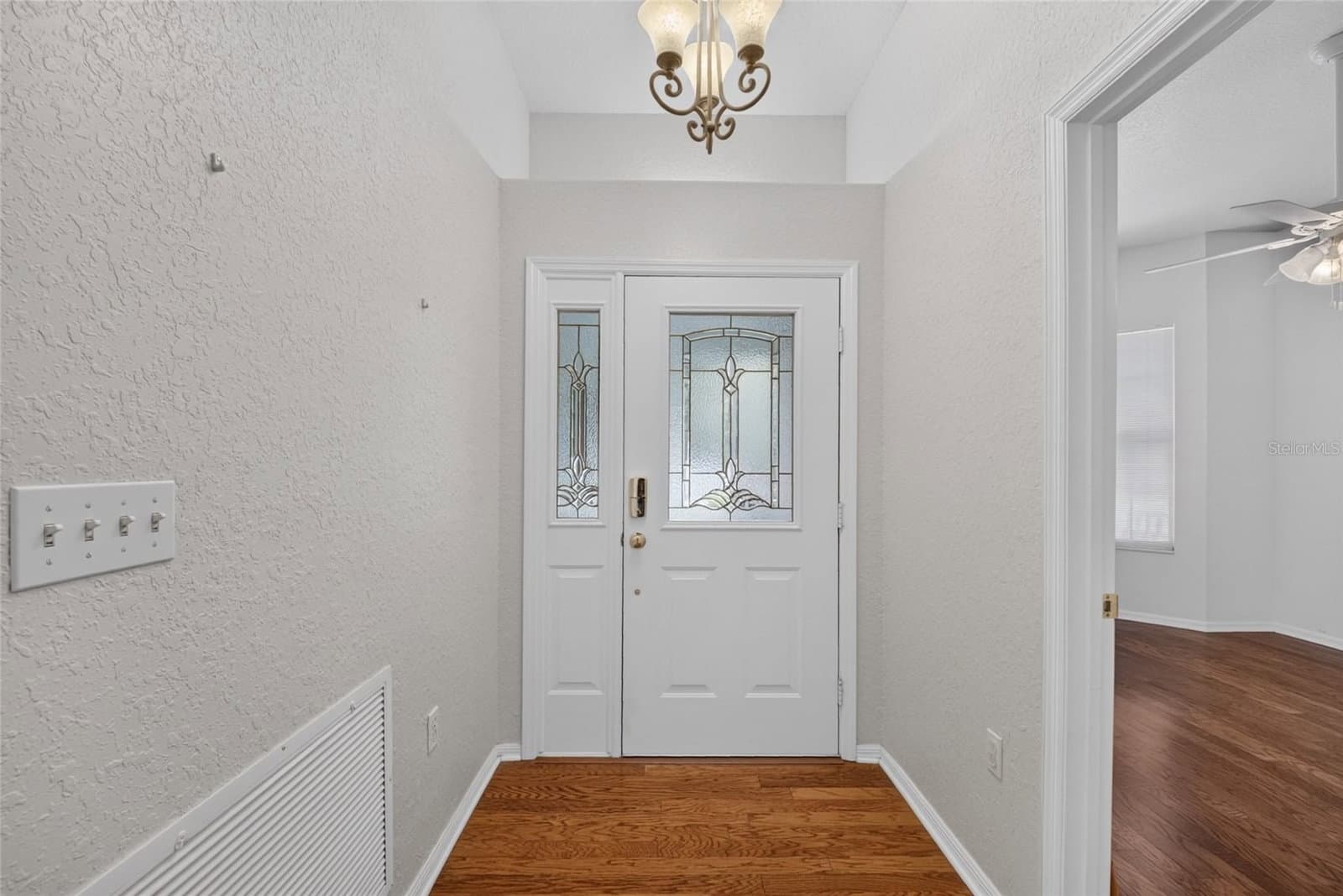 Photo 4 of 2216 40TH