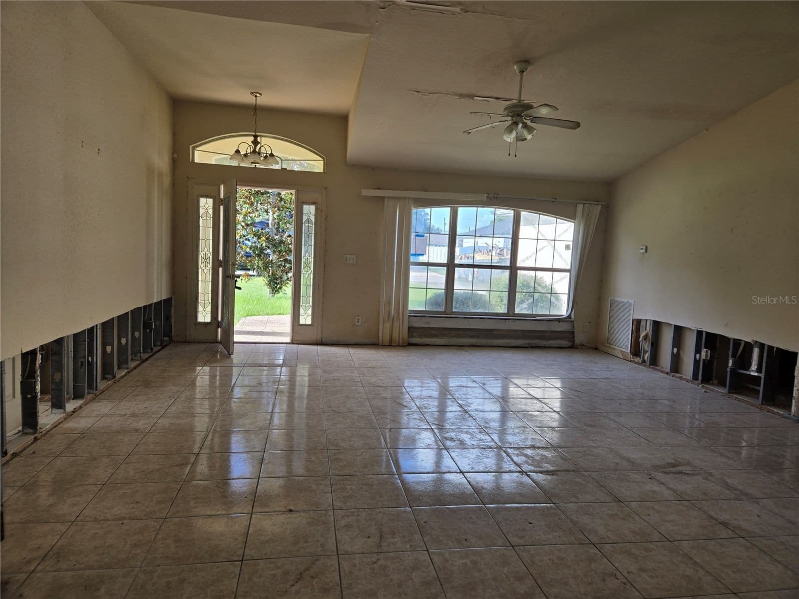 Photo 4 of 1794 161ST