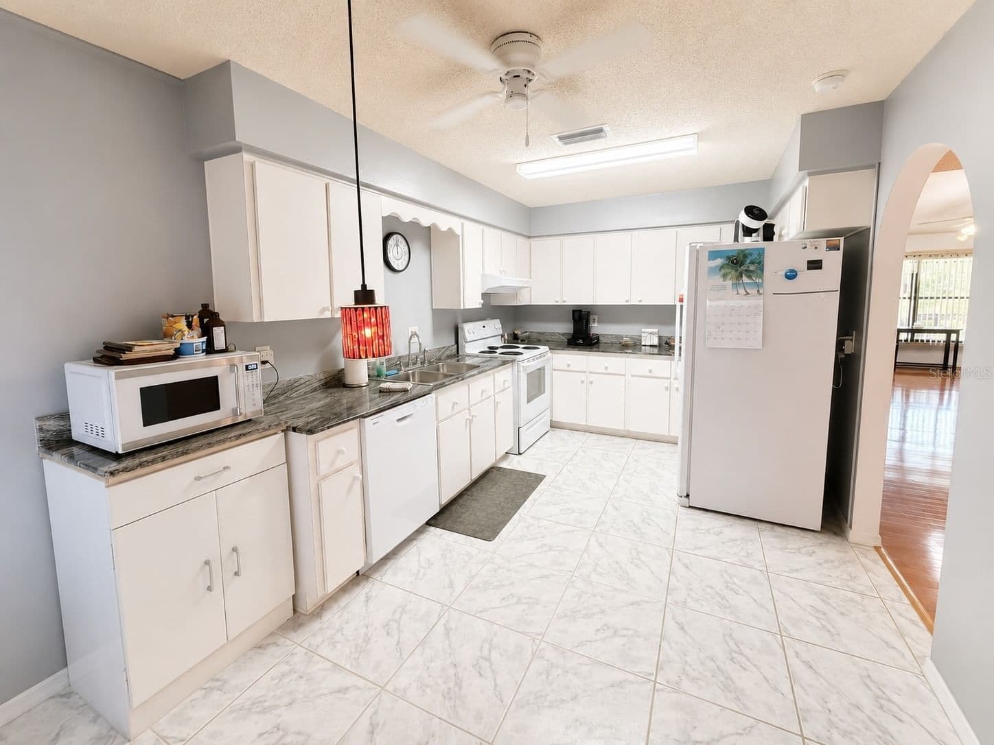 Photo 5 of 4276 140TH STREET