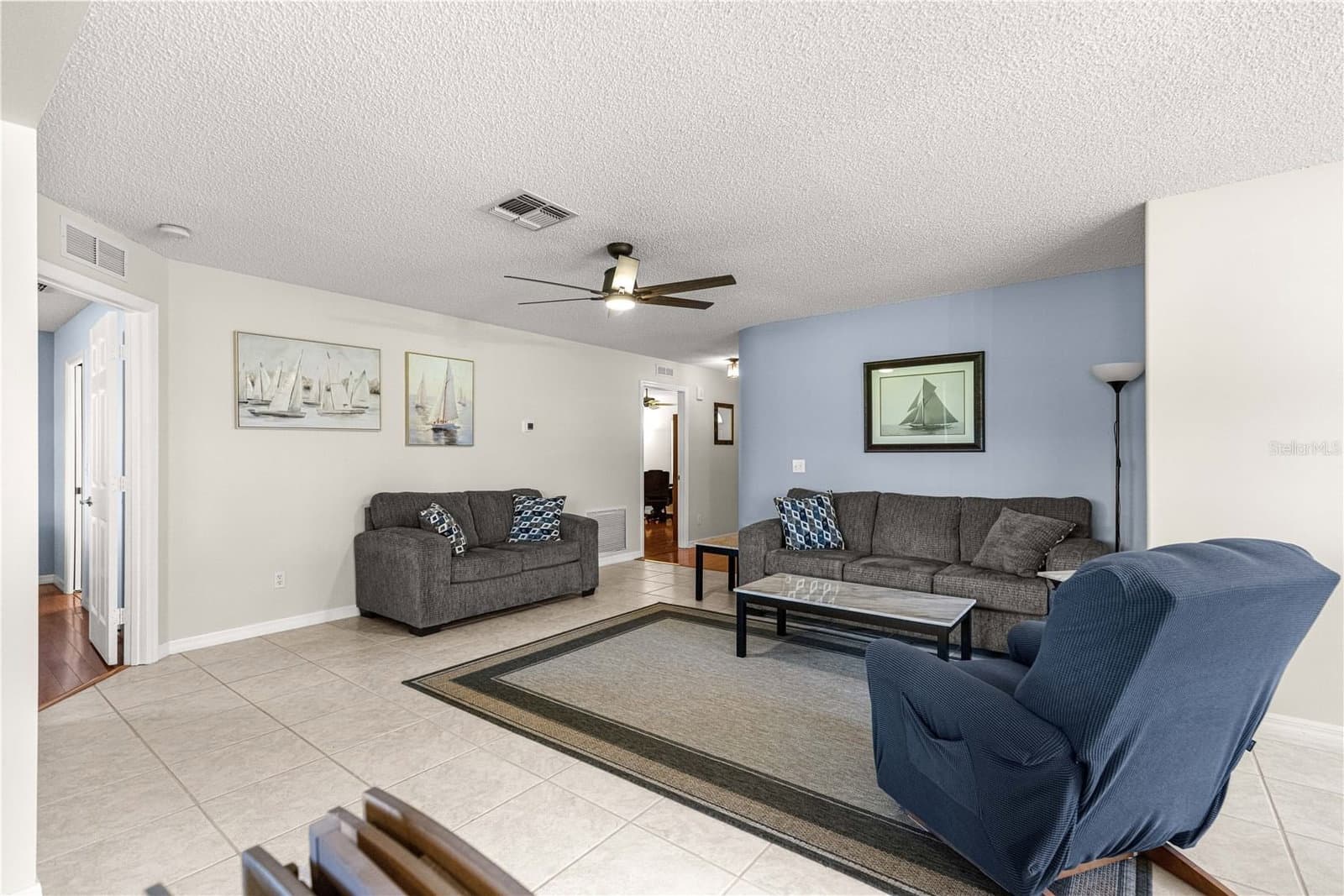 Photo 5 of 9037 91ST