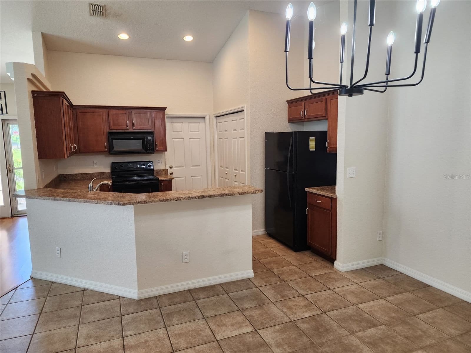 Photo 5 of 2301 19TH
