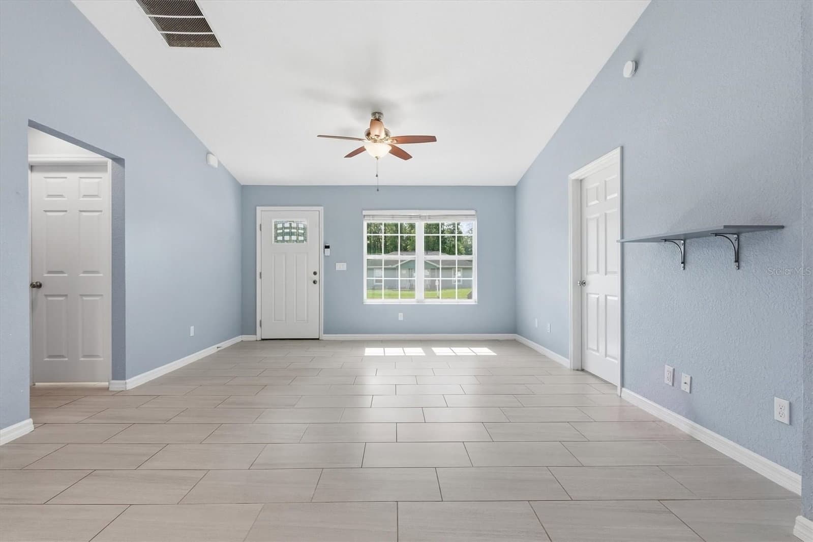Photo 5 of 4918 61ST