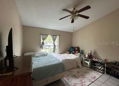 4 PINE CIRCLE