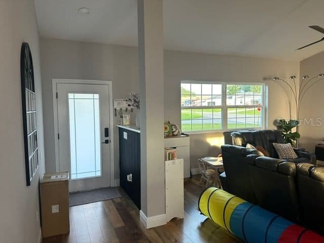 Photo 4 of 12942 70TH