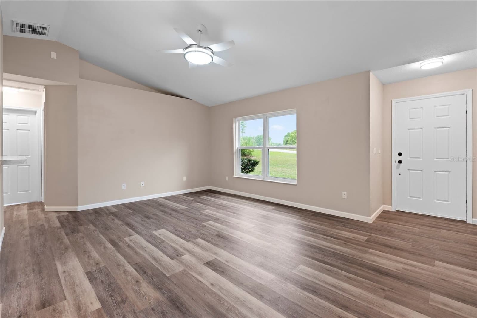 Photo 5 of 8392 139TH LANE