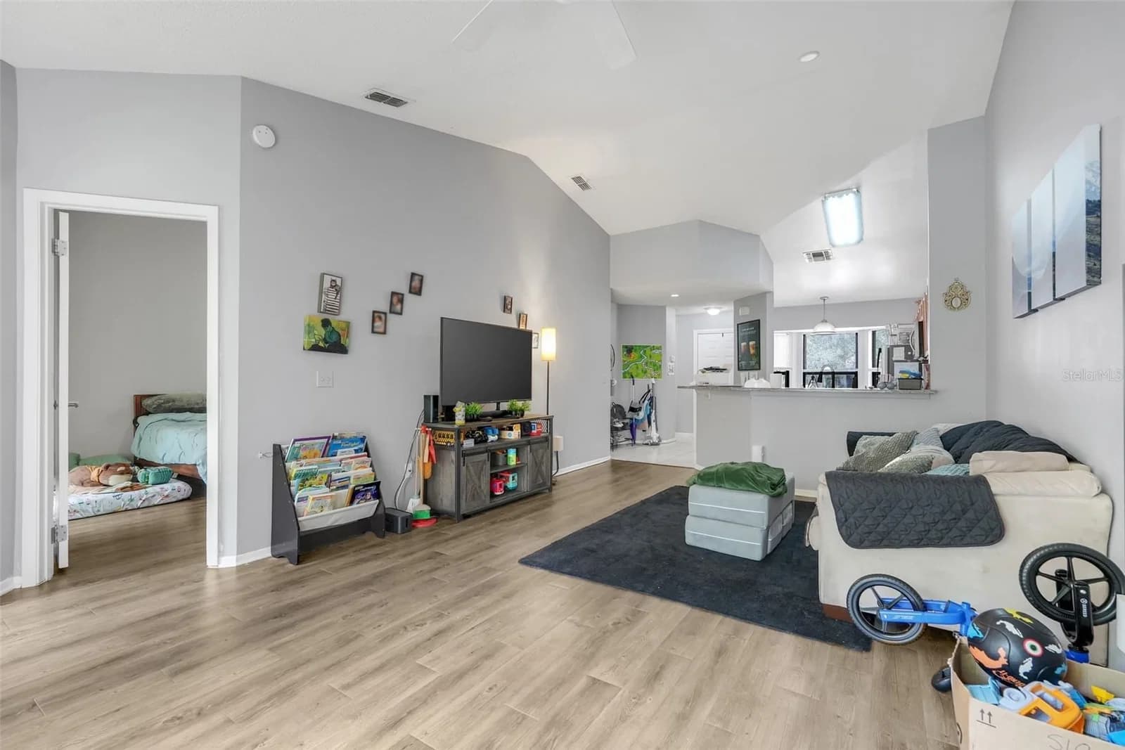 Photo 5 of 7661 SUGAR BEND Drive #7661