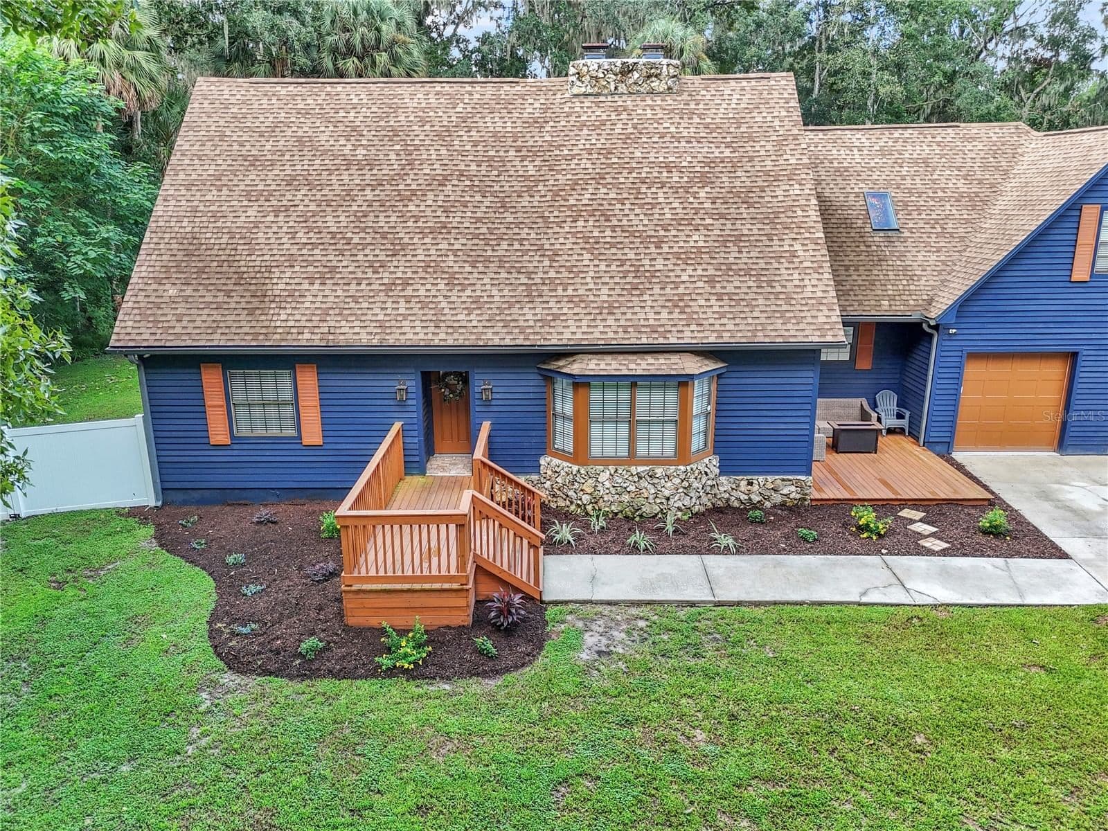 Photo 4 of 538 45TH Street