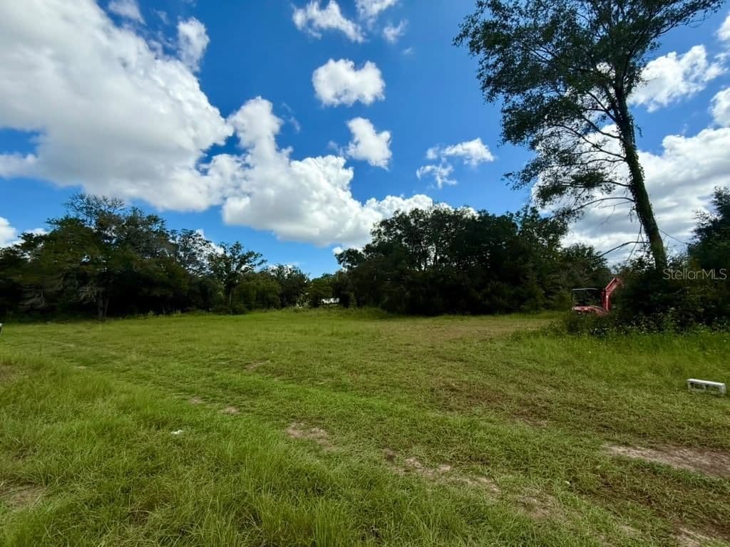 Photo 4 of 57TH Avenue