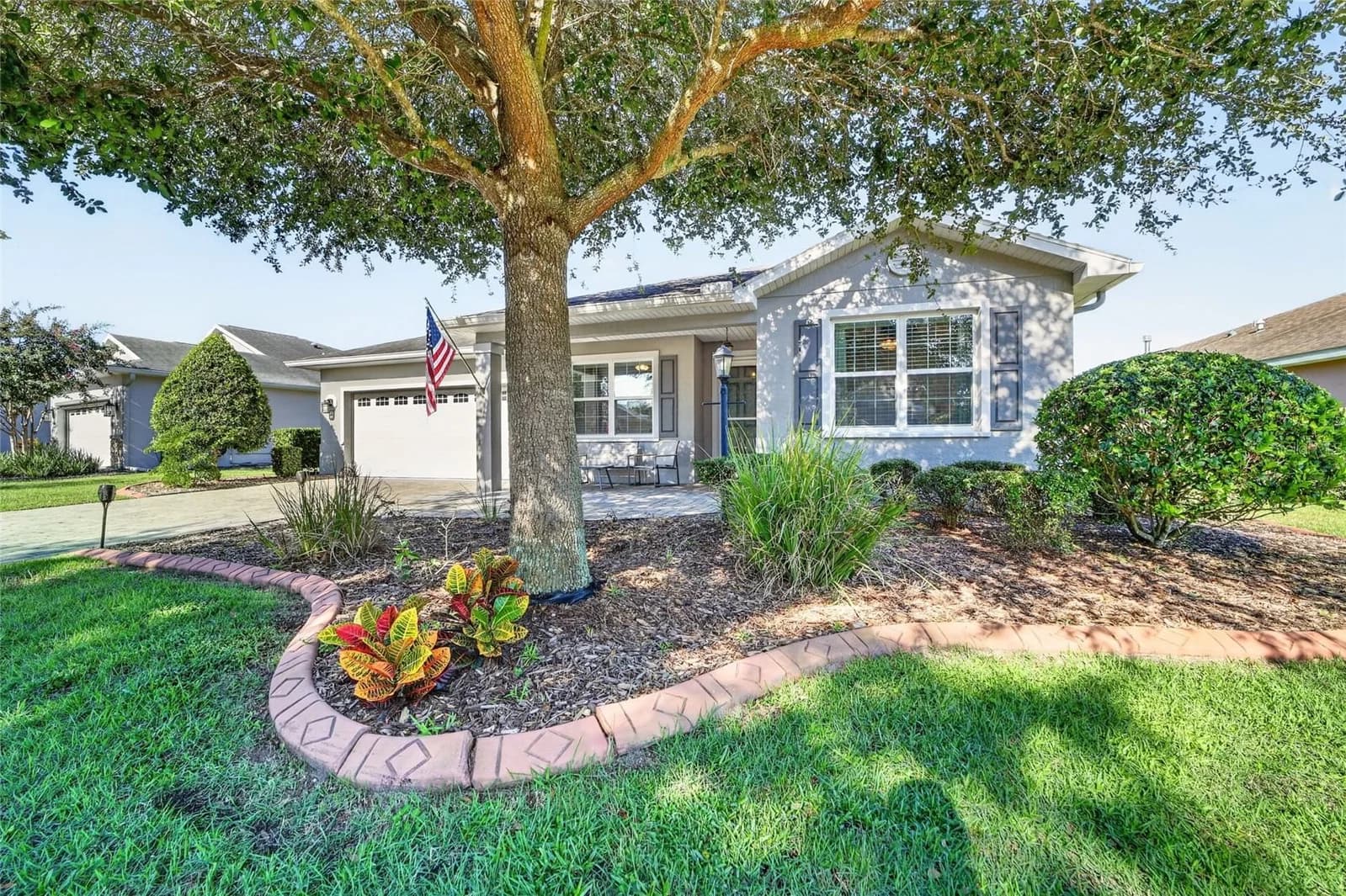 Photo 5 of 9154 91ST COURT Road