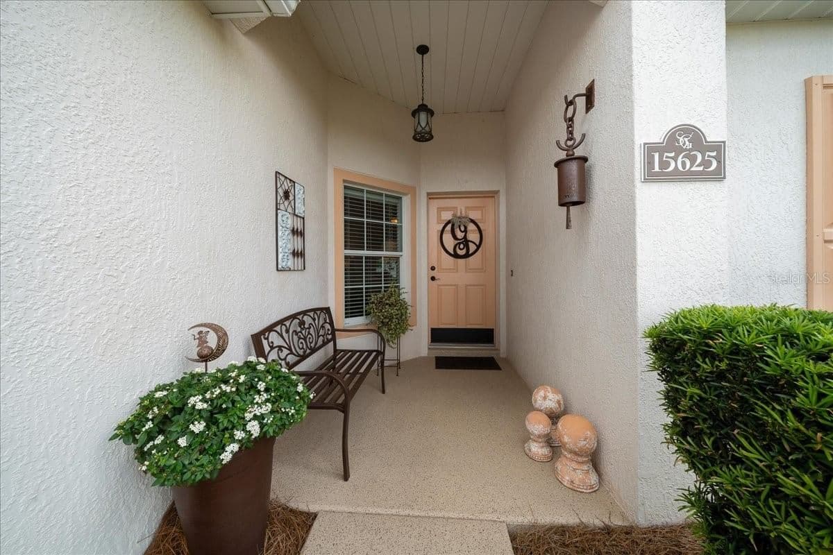 Photo 4 of 15625 13TH Circle