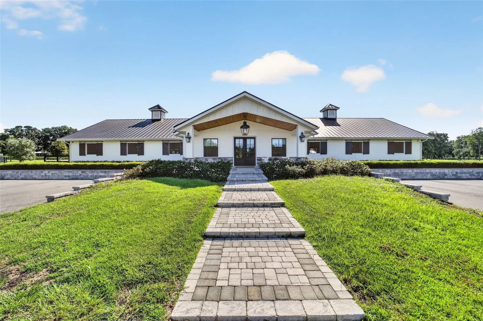 7085 HIGHWAY 225