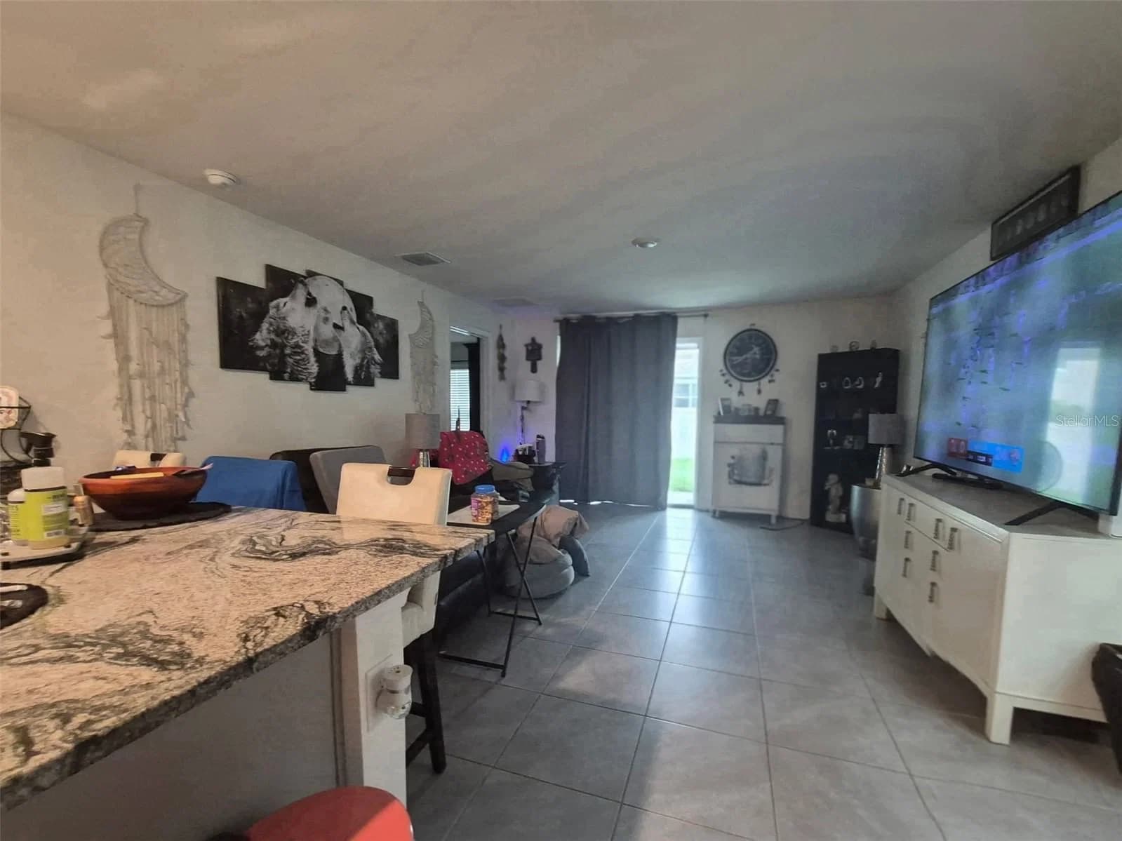 Photo 5 of 8674 46TH Avenue