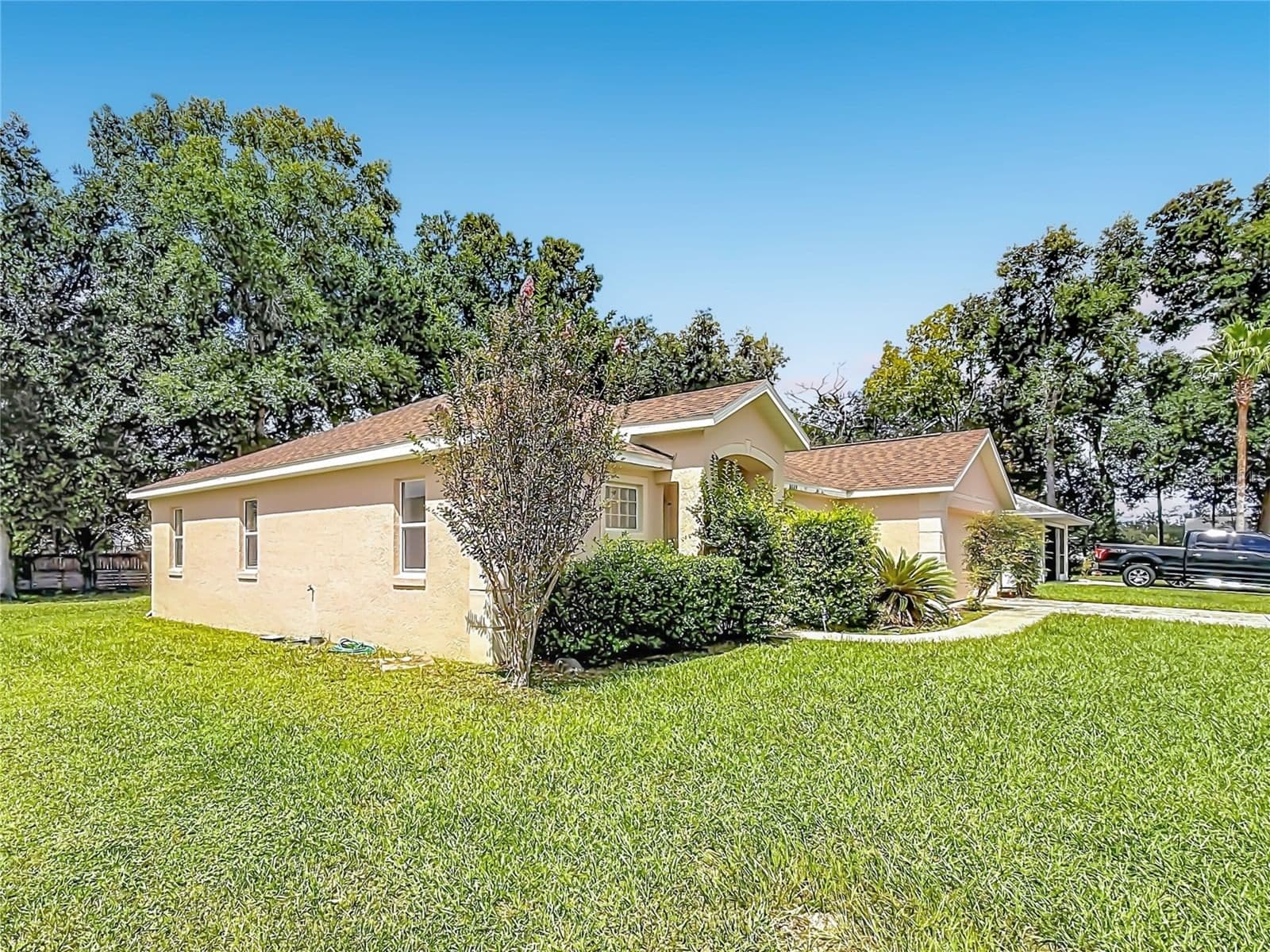 Photo 4 of 8024 62ND Avenue