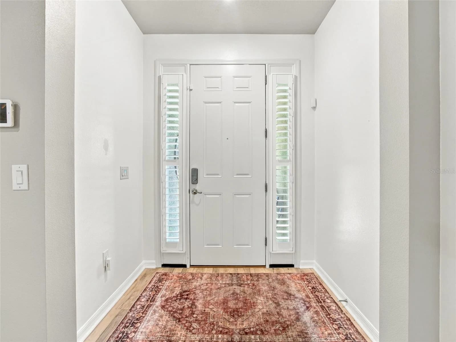 Photo 4 of 6089 90TH Street