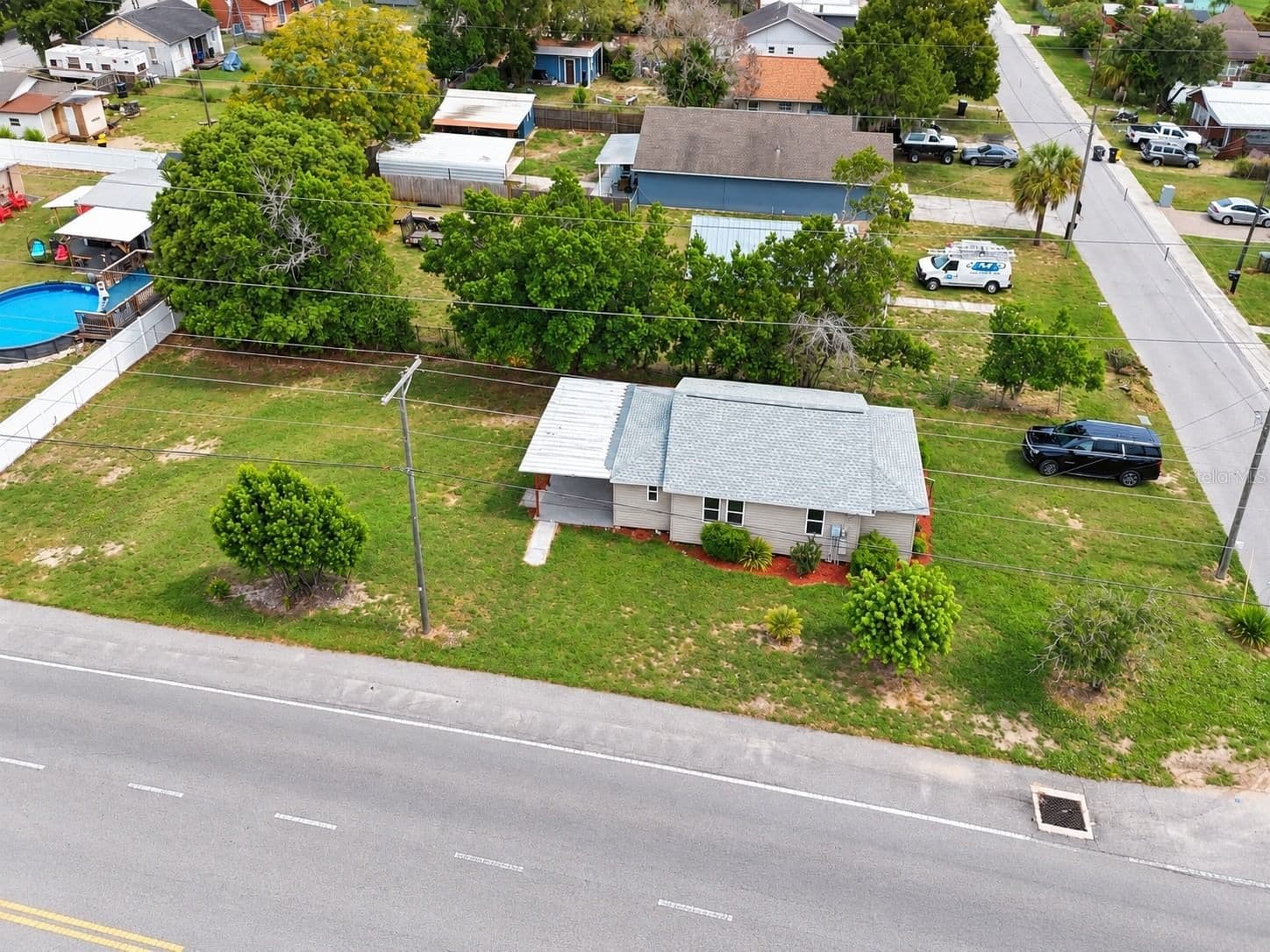 Photo 4 of 620 OAK Street