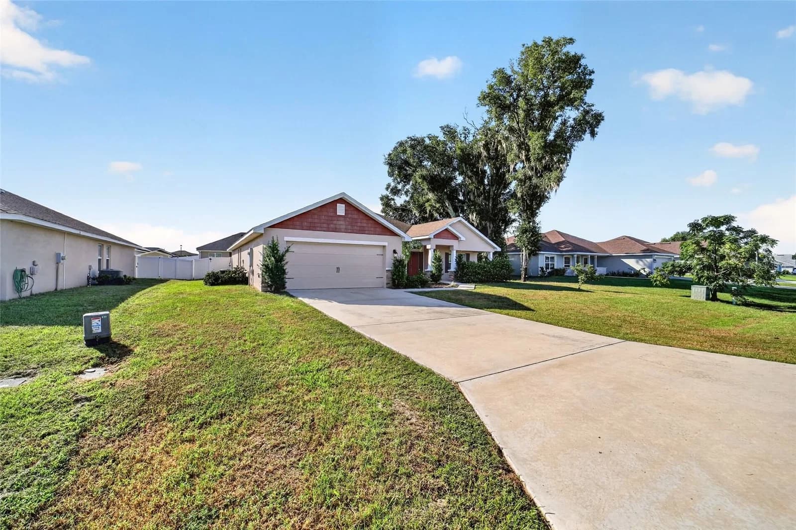 Photo 5 of 4810 90TH LANE Road