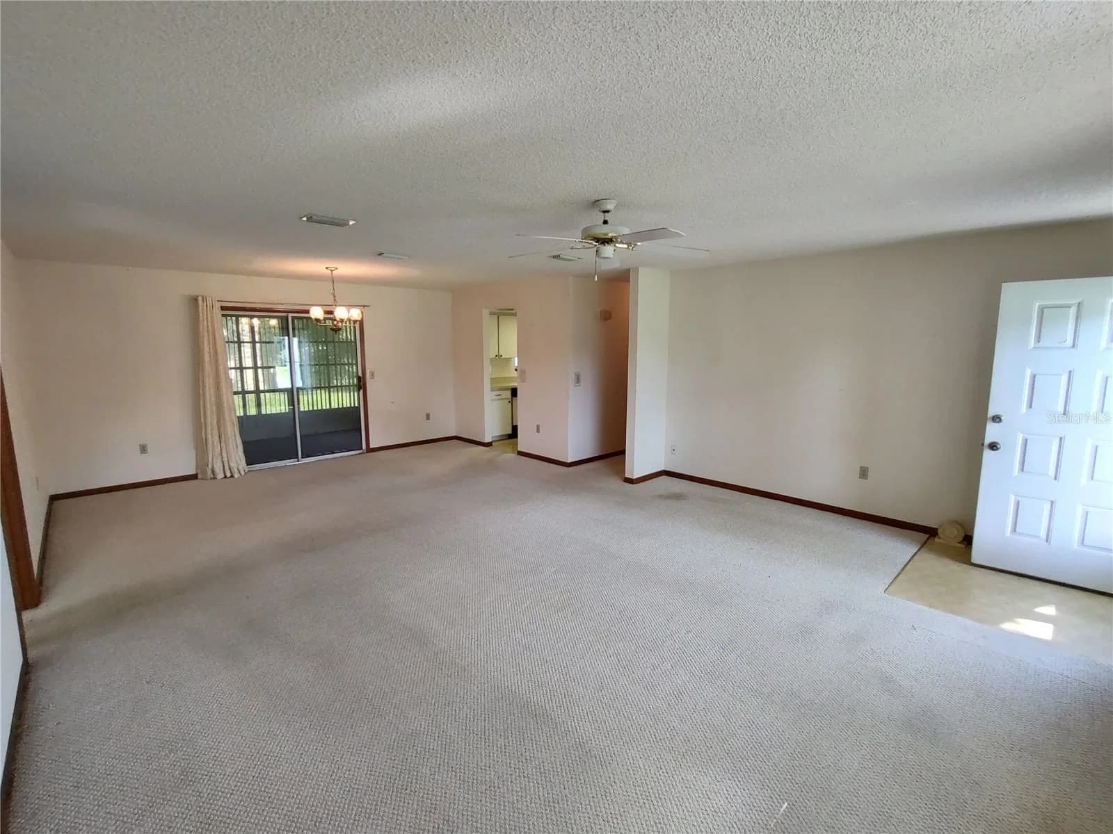 Photo 5 of 10953 78TH Court