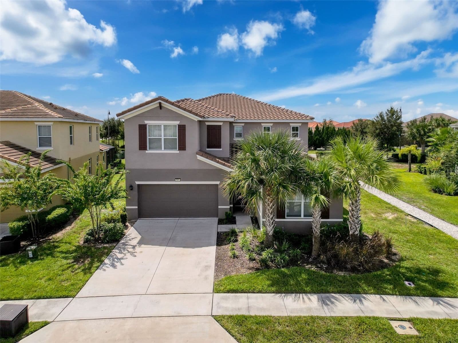 7511 OAKMOSS
